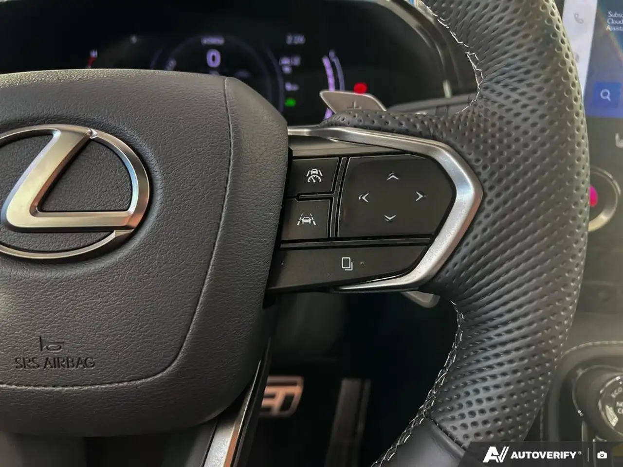 Lexus NX снимка Lexus NX