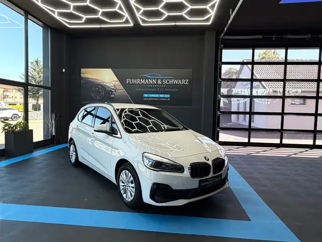 Bmw 218 Active Tourer218d Advantage+ Navi+LED+SHZ+PDC
