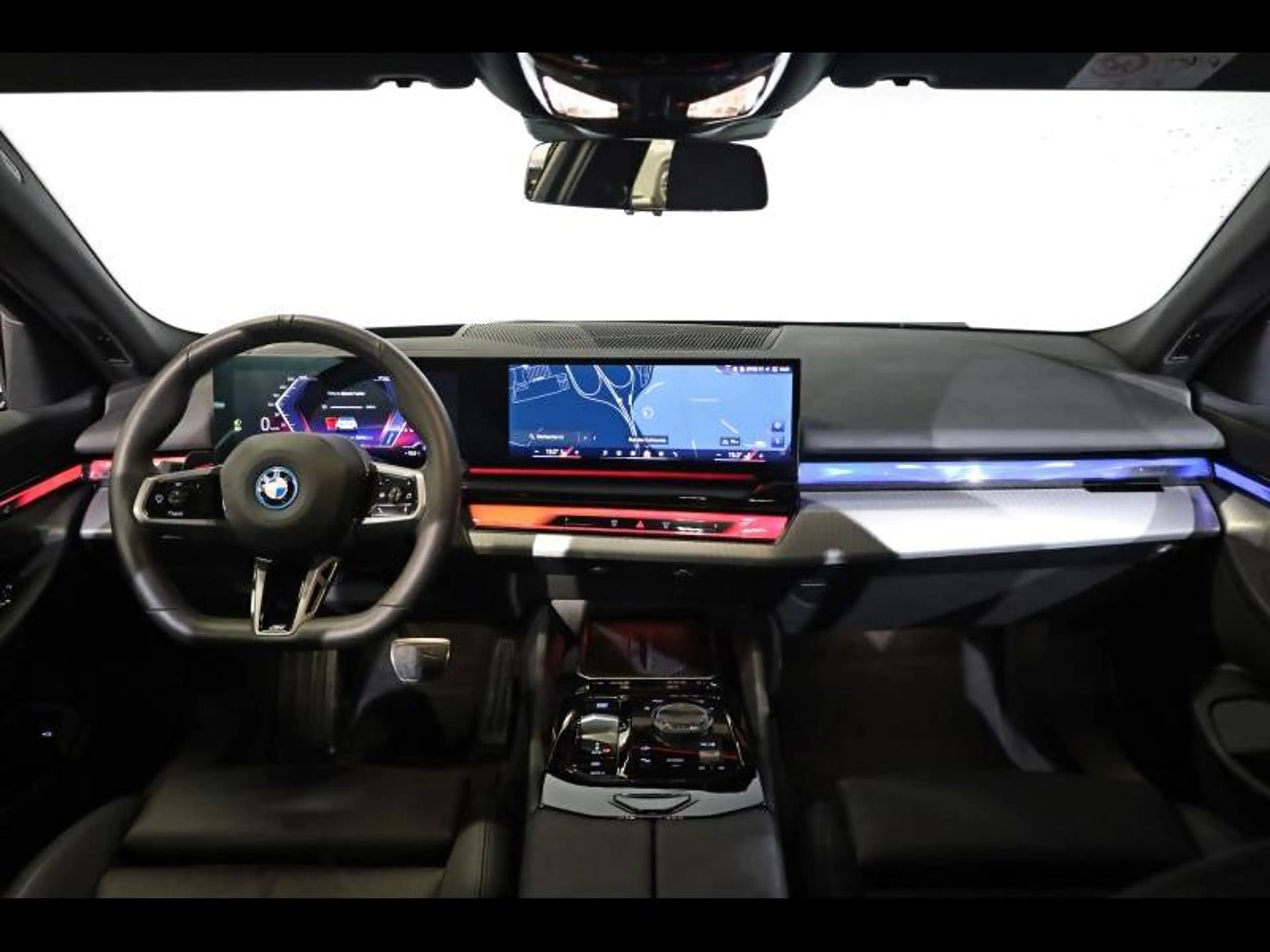 BMW i5 eDrive40 Berline Kit M Sport — photo 7