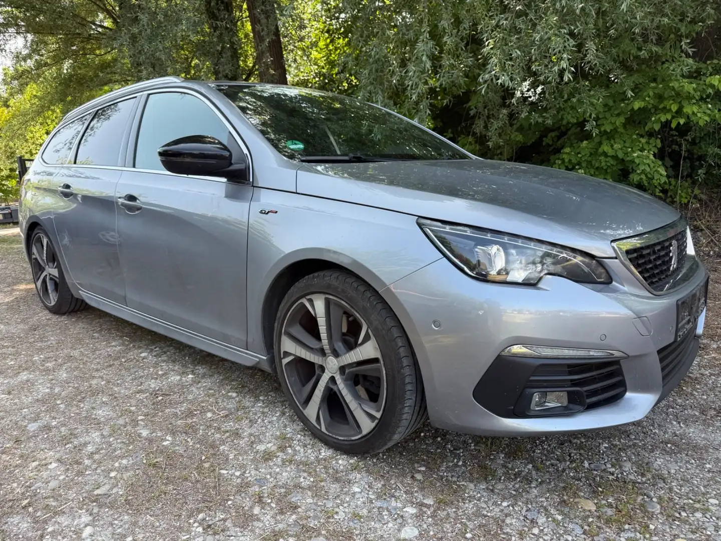 Peugeot 308 SW GT Navi Kamera EURO 6 HU 11.2026 Gris - 2