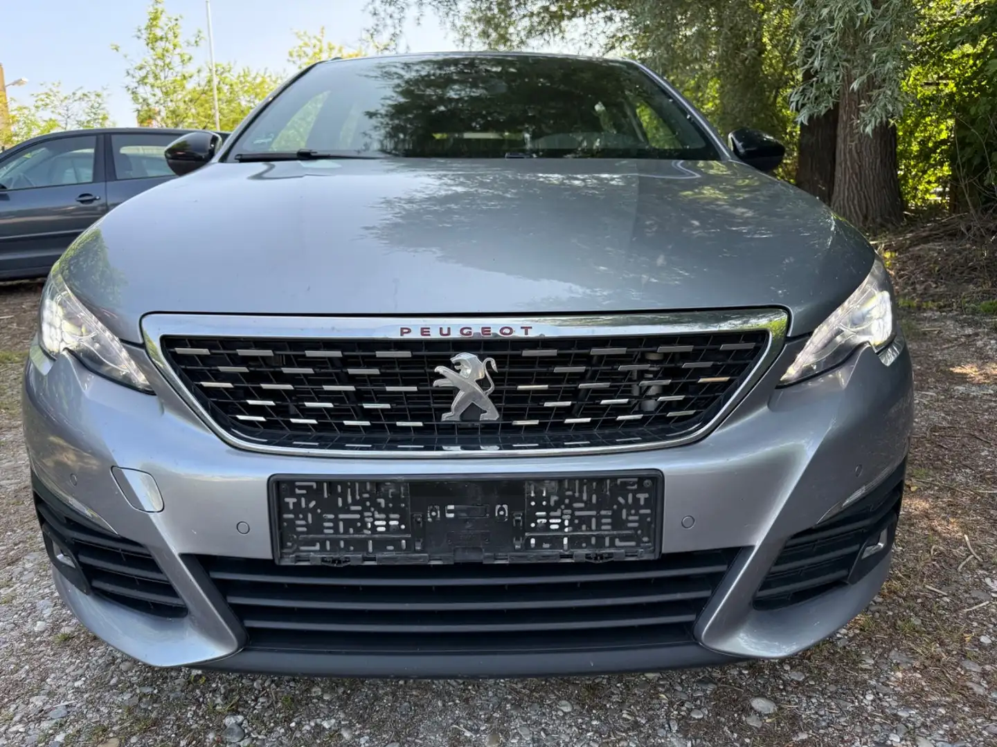 Peugeot 308 SW GT Navi Kamera EURO 6 HU 11.2026 Gris - 1