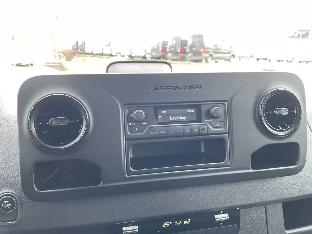 Mercedes-Benz Sprinter снимка Mercedes-Benz Sprinter