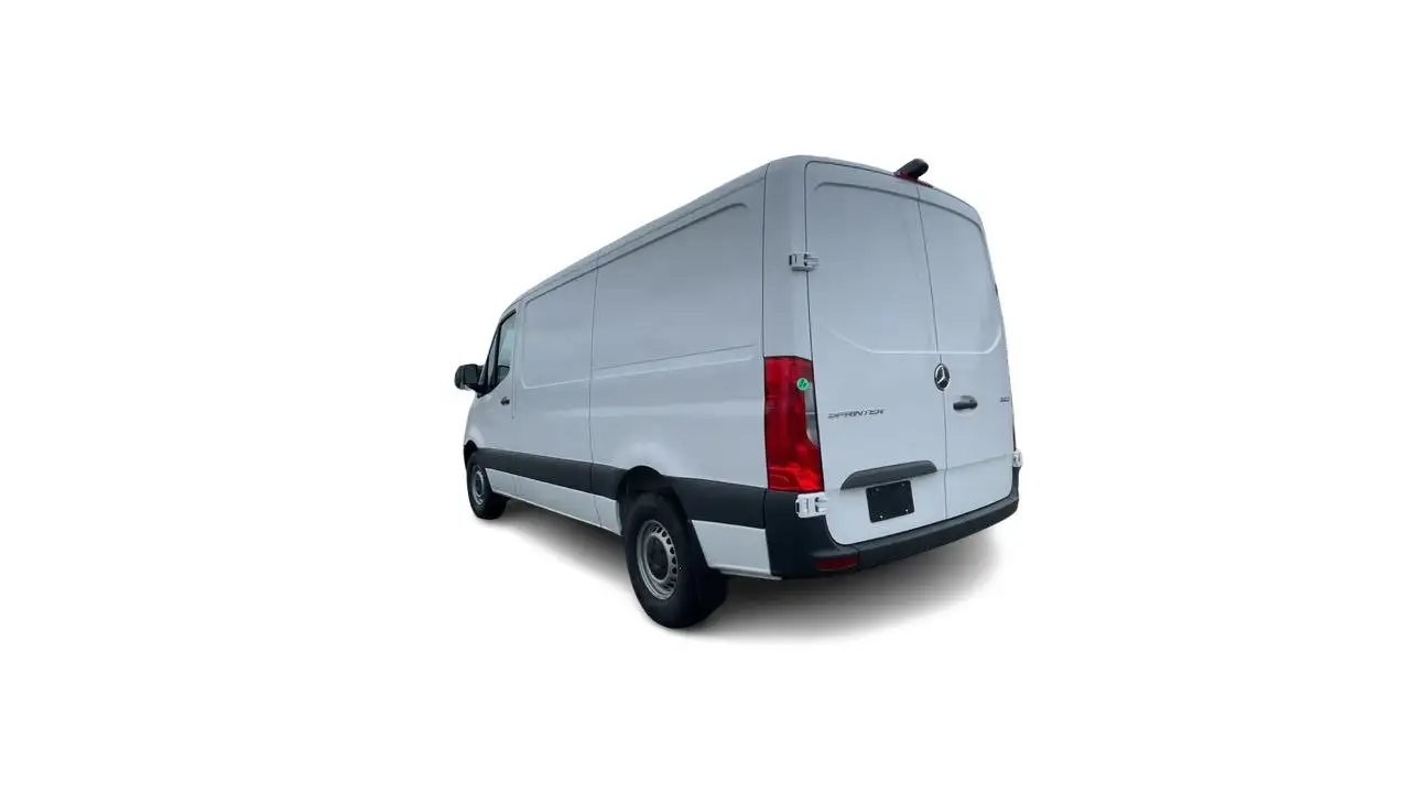 Mercedes-Benz Sprinter снимка Mercedes-Benz Sprinter