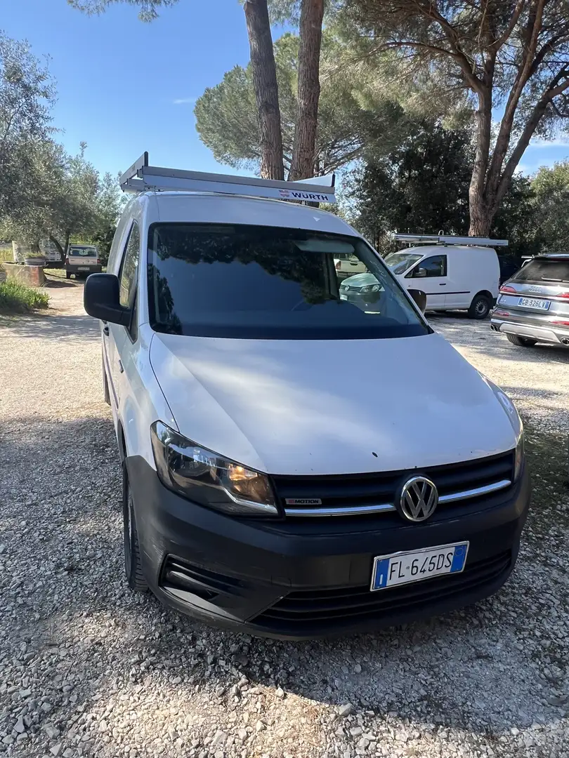 Volkswagen Caddy 4x4 van - 1