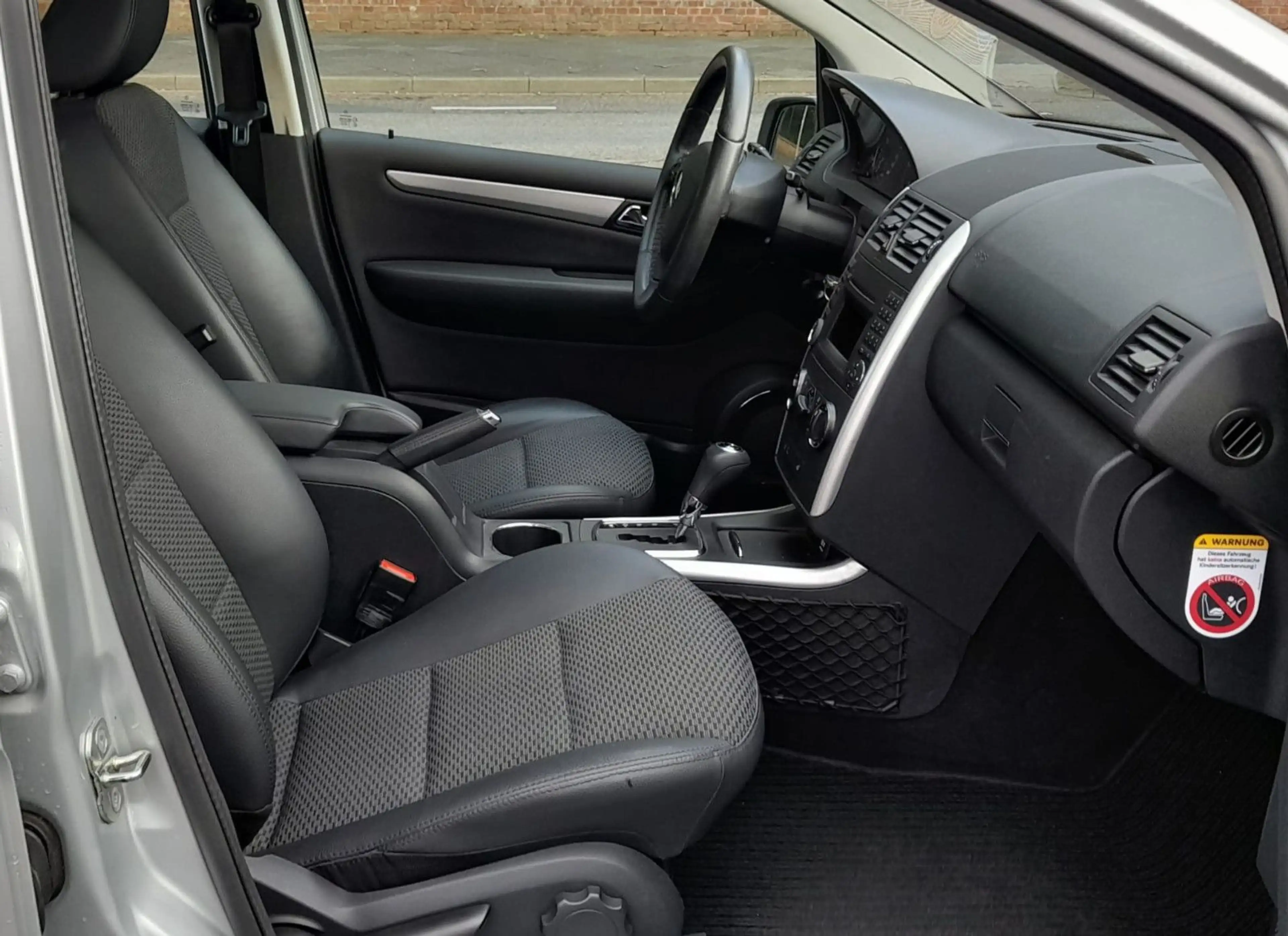 Mercedes-Benz A 180 A A 180 CDI 5-türig 1 Jahr Garantie — photo 7