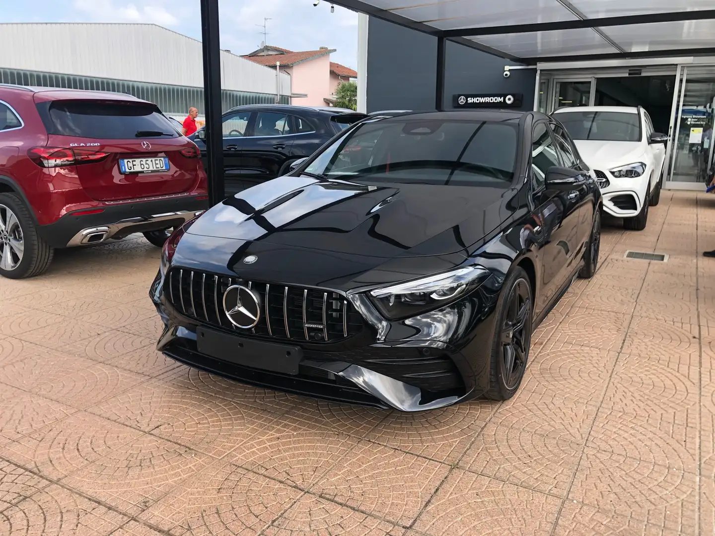 Mercedes-Benz A 35 AMG Classe A - W177 2023 Line Premium Plus 4matic auto Nero - 1