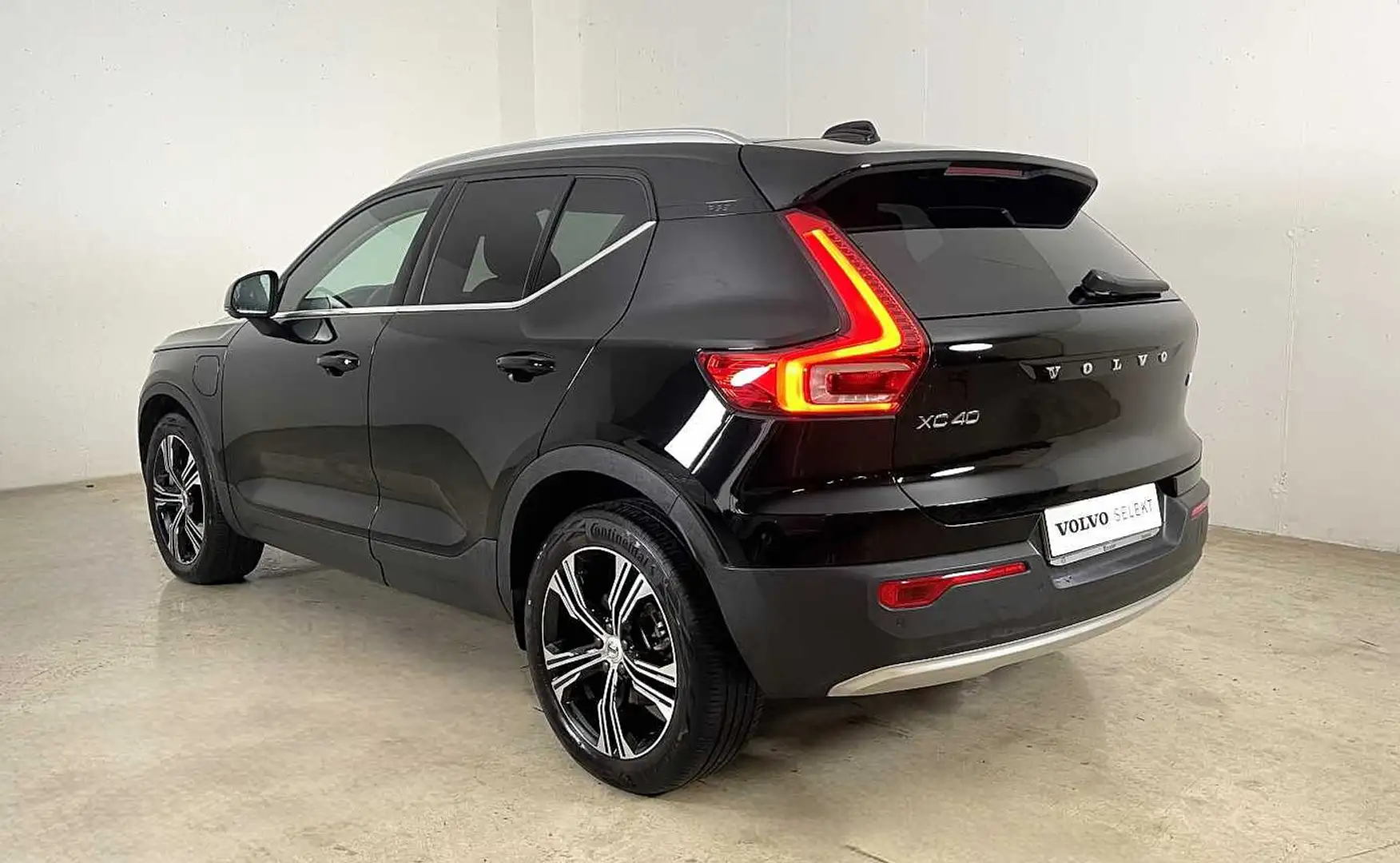 Volvo XC40 Recharge Inscription Expression, T5 Recharge plug- Schwarz - 2