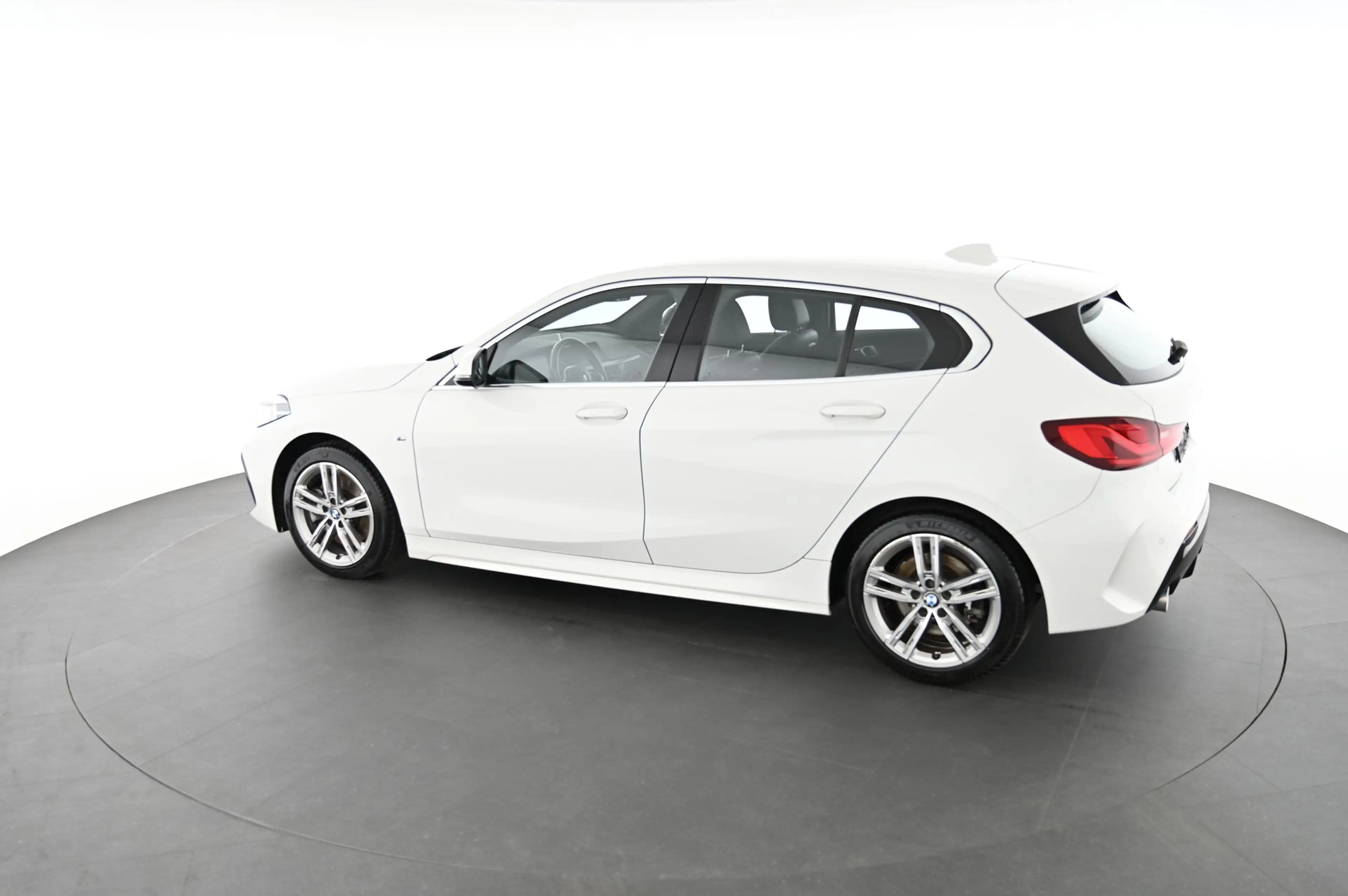 BMW 120 - 120 i 2.0 M-Sport Aut. Pickerl NEU — photo 7