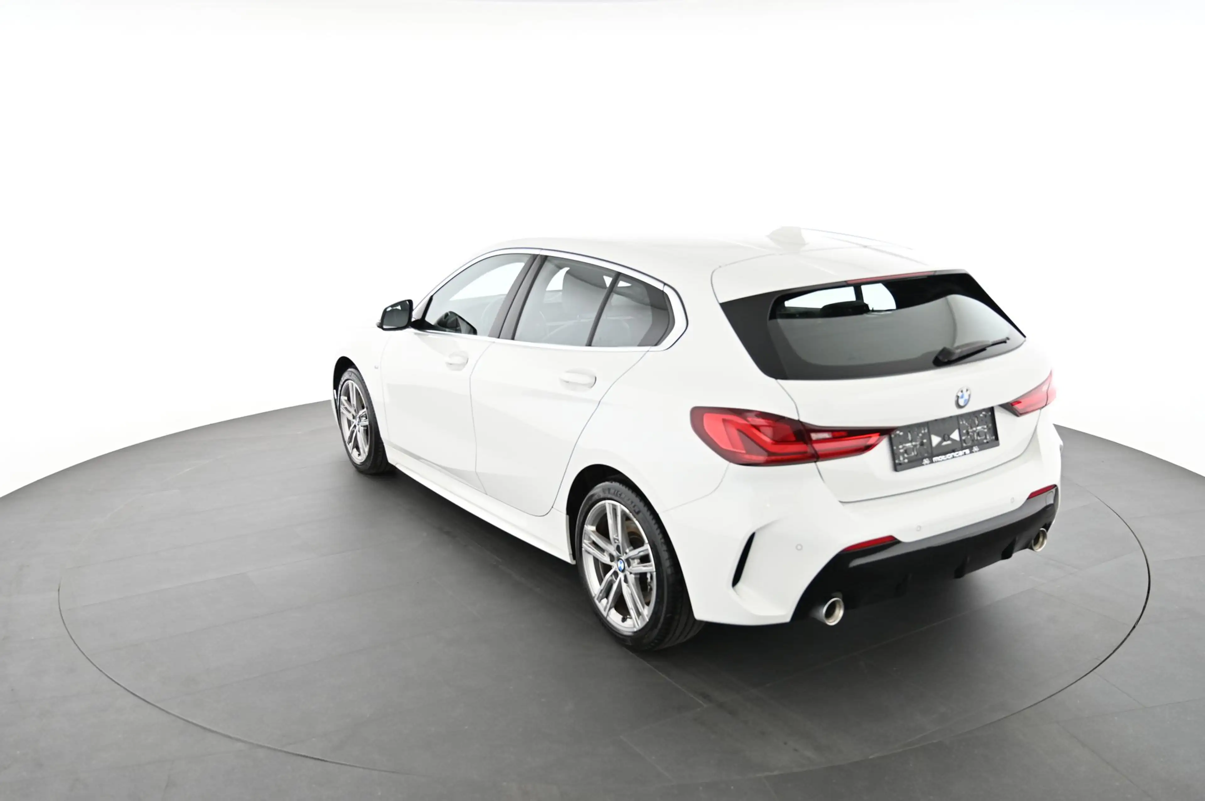 BMW 120 - 120 i 2.0 M-Sport Aut. Pickerl NEU — photo 9