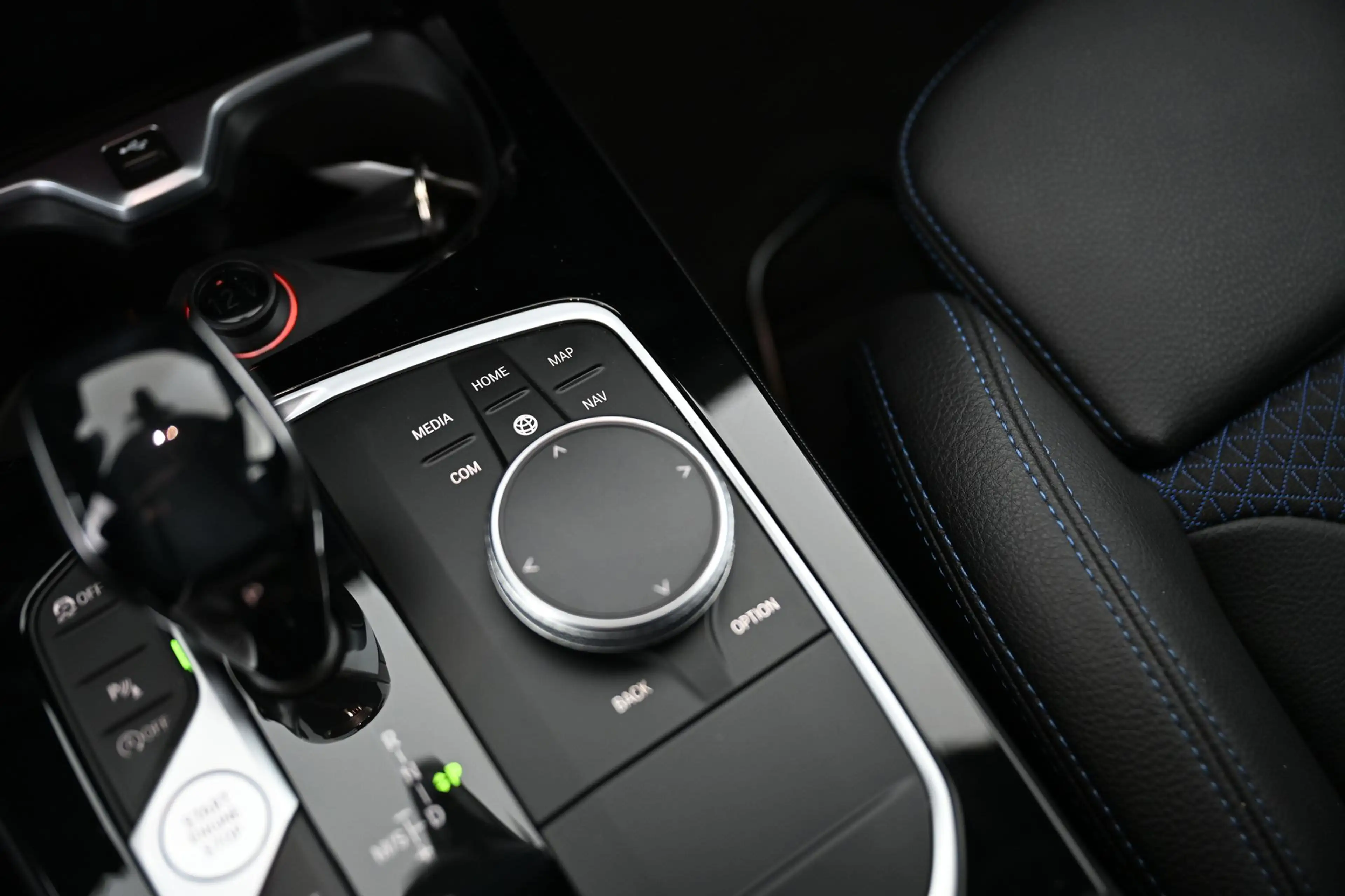 BMW 120 - 120 i 2.0 M-Sport Aut. Pickerl NEU — photo 24