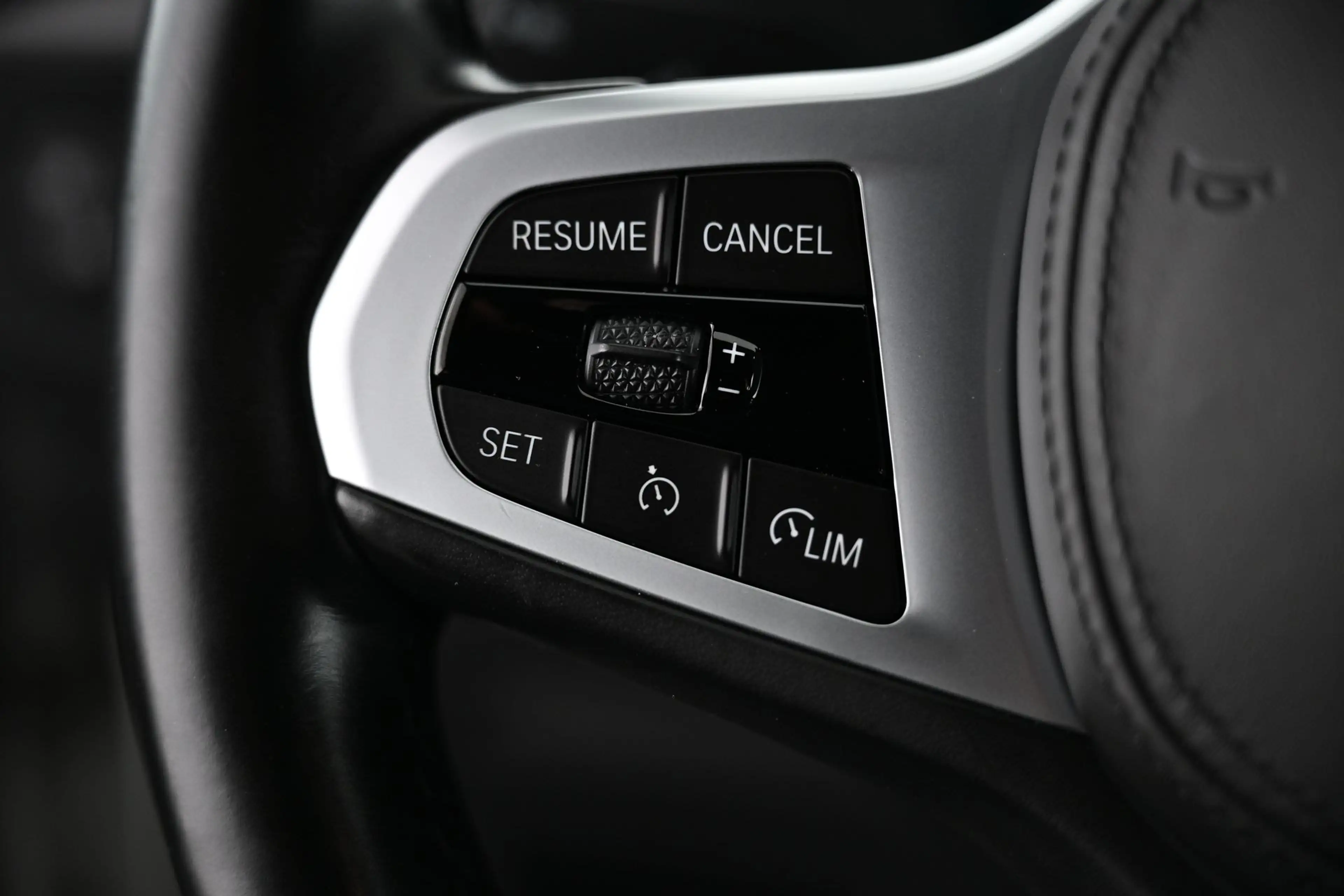 BMW 120 - 120 i 2.0 M-Sport Aut. Pickerl NEU — photo 28