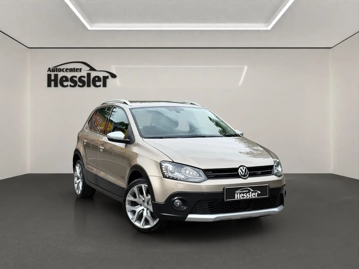 Volkswagen Polo V CrossPolo 1.4 TDI*DSG*NAVI*ACC*KAMERA*1HD Beige - 2