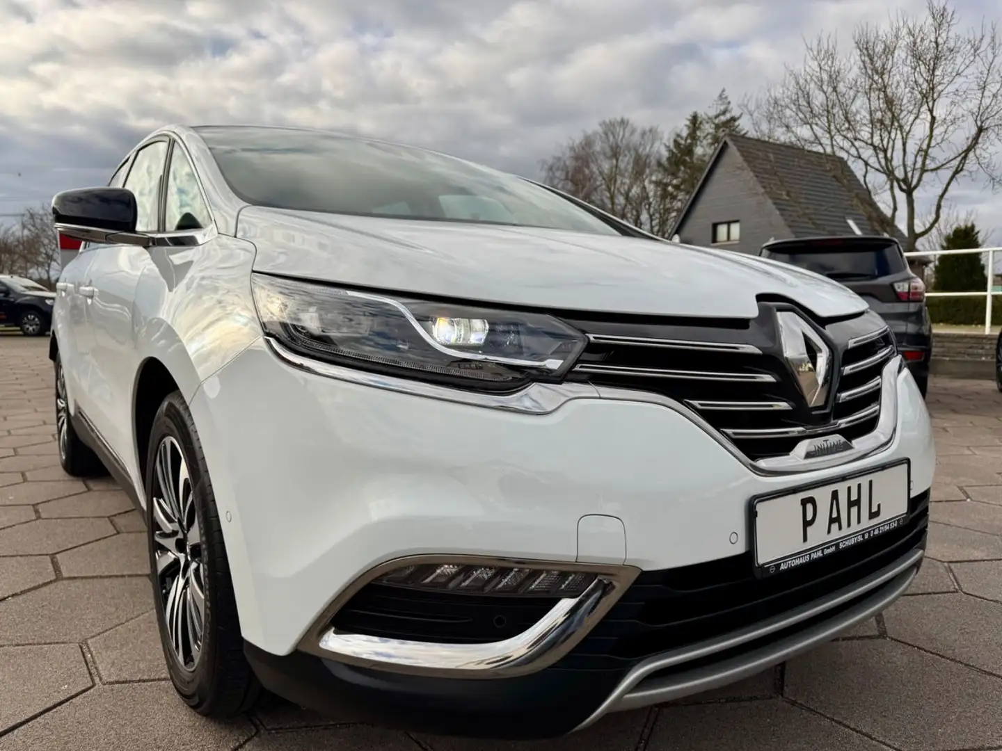 Renault Espace 1.6 dCi Aut. INITIALE PARIS HUD PANO 7Si Weiß - 2