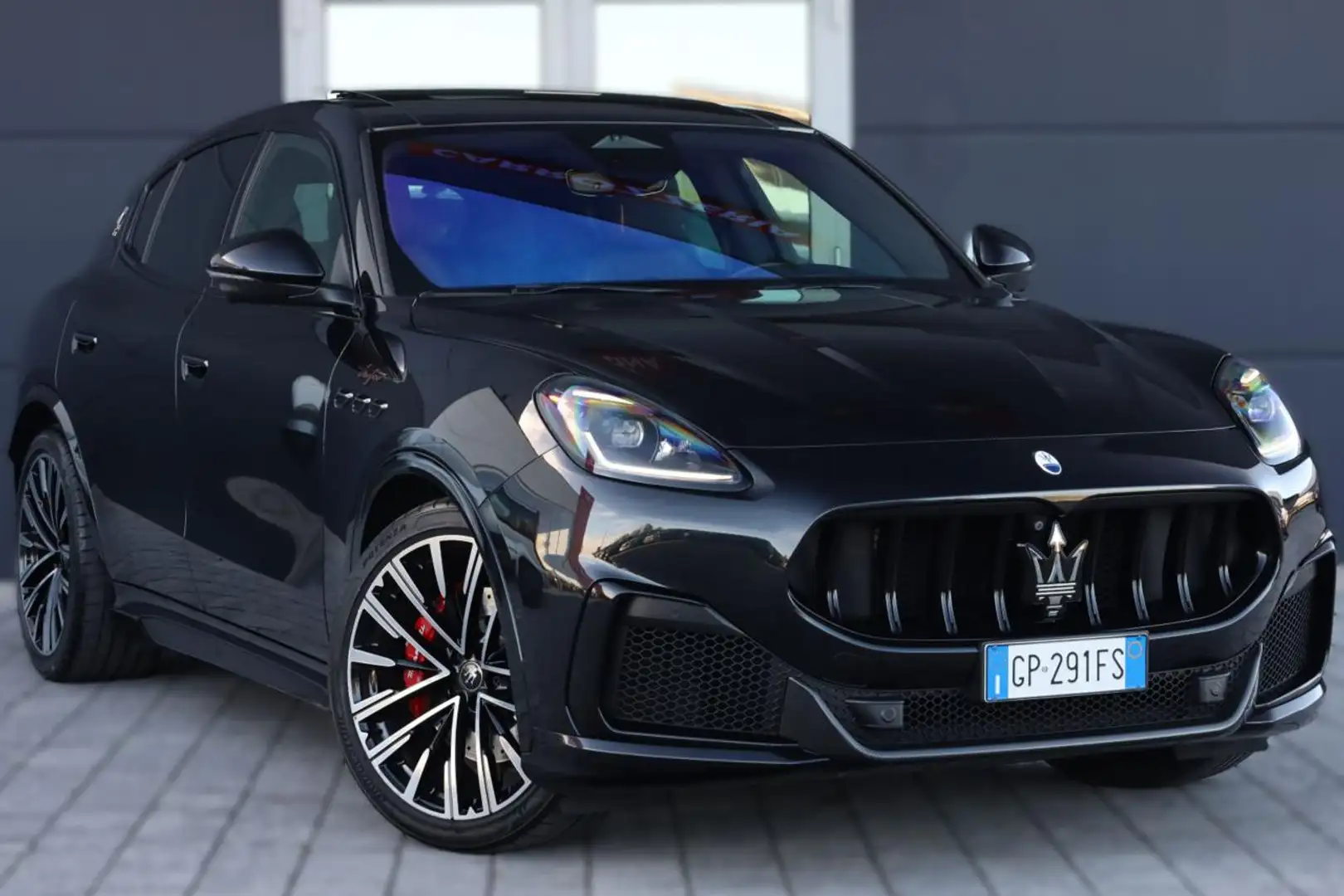 Maserati Grecale V6 530 CV AWD Trofeo PREZZO NETTO Nero - 1