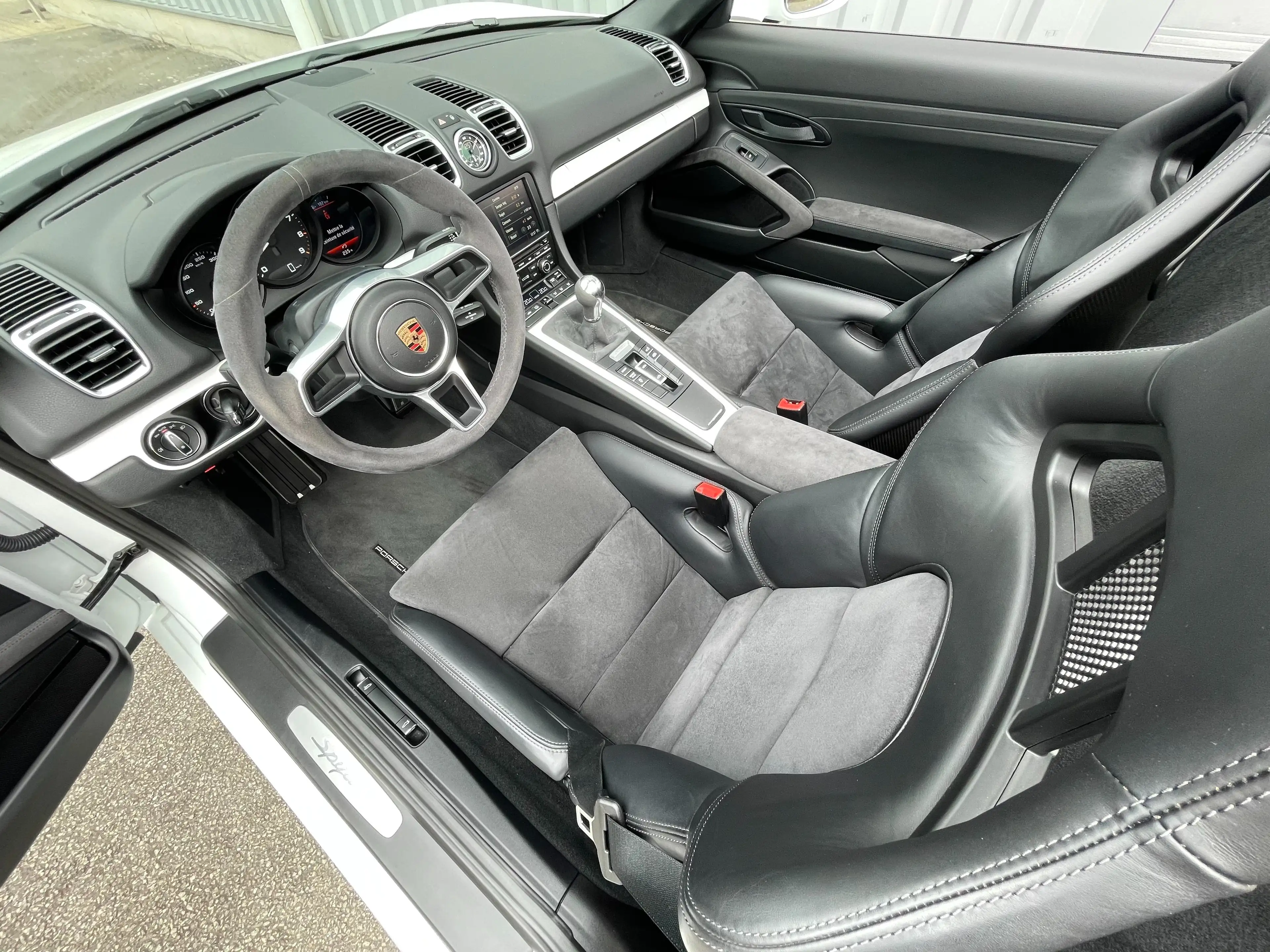 Porsche Boxster Spyder 3.8i - 1st Owner - 15.000 Km!!!! — photo 12