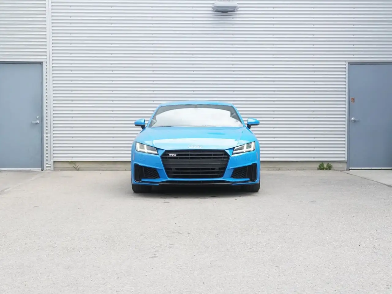 Audi TTS photo Audi TTS