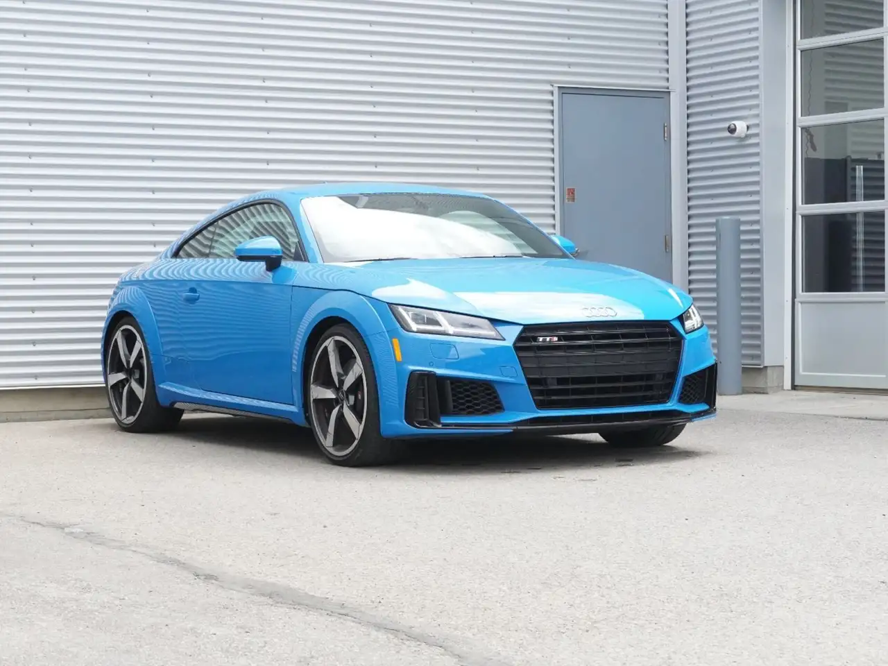 Audi TTS photo Audi TTS