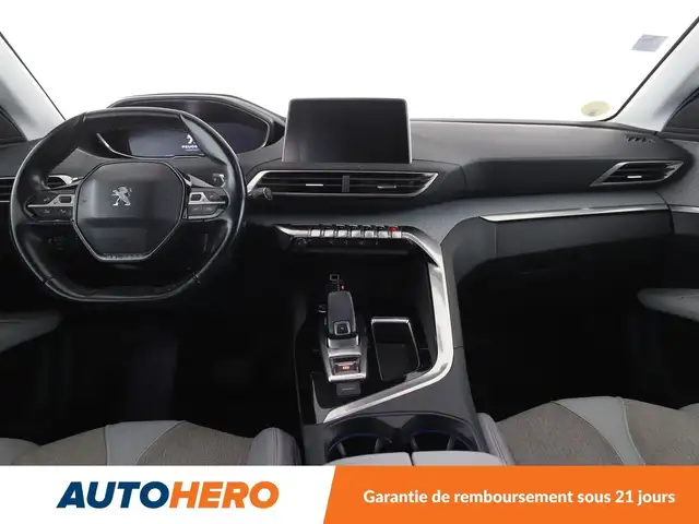 Peugeot 3008 view 12