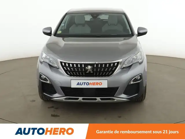 Peugeot 3008 view 9