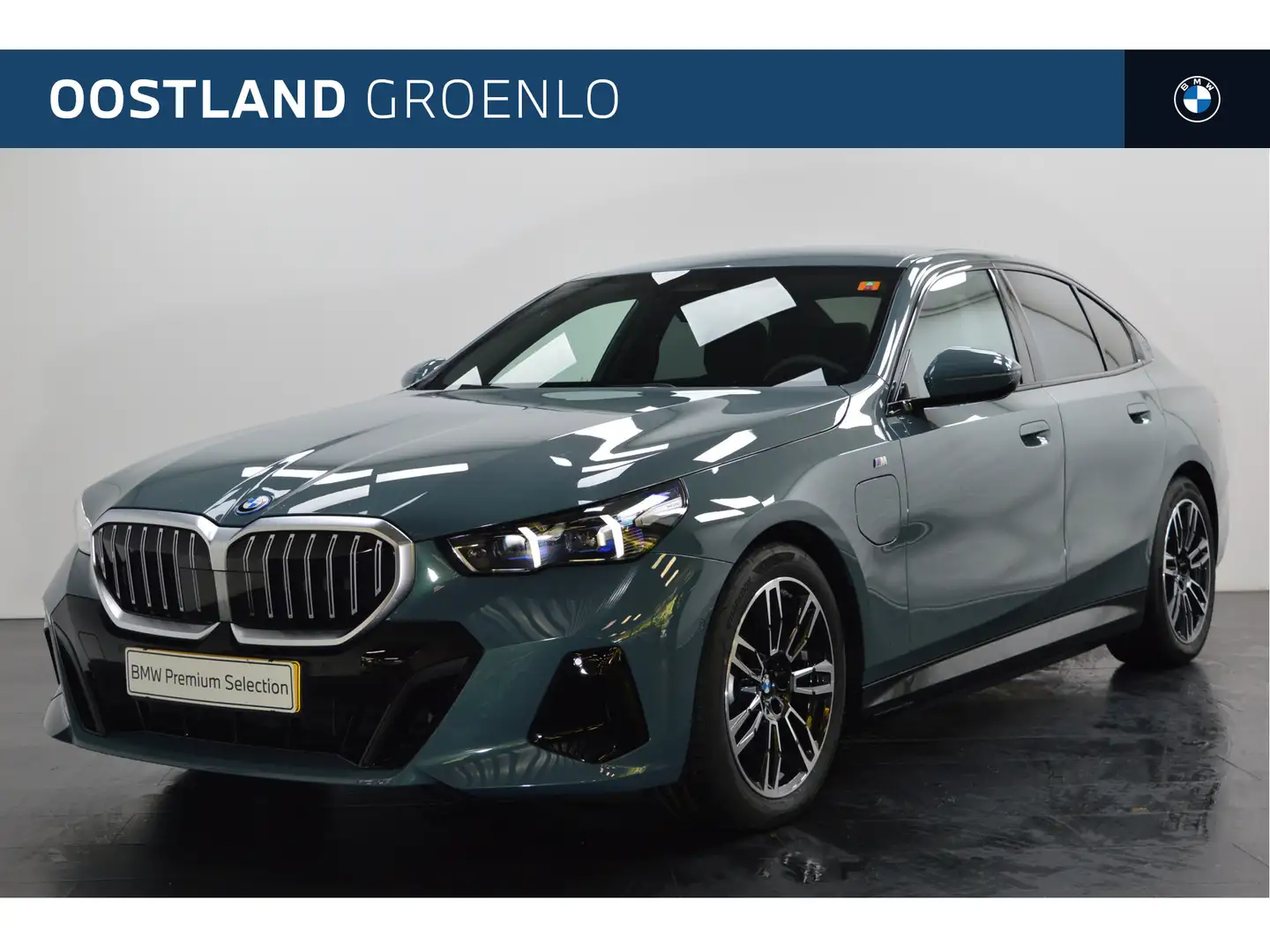 BMW 530 5 Serie 530e M Sport Automaat / Trekhaak / Achteru Groen - 1