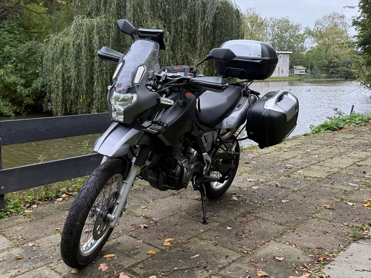 Aprilia Pegaso 650