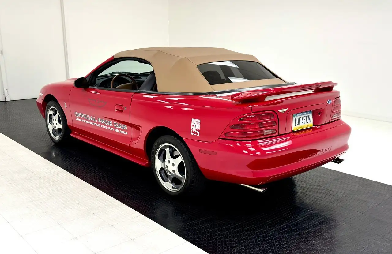 Ford Mustang Cobra Convertible Pace Car, foto 5
