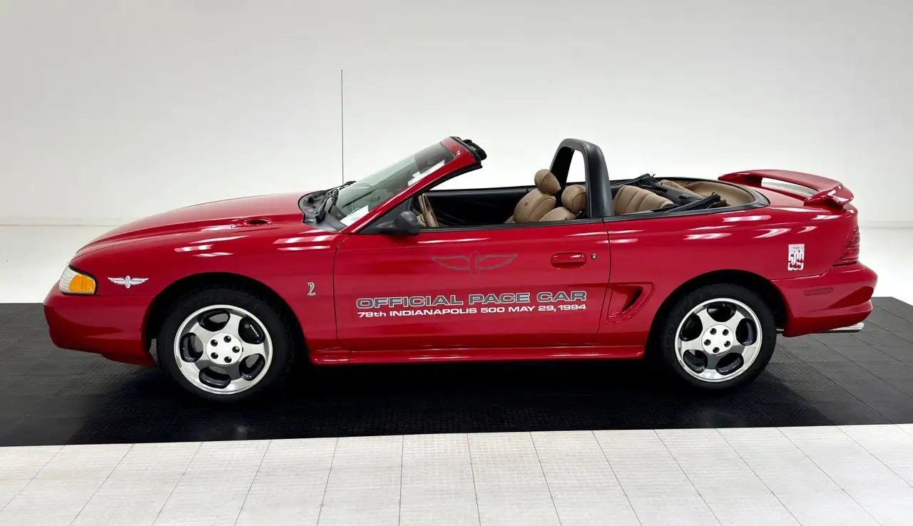 Ford Mustang Cobra Convertible Pace Car, foto 4