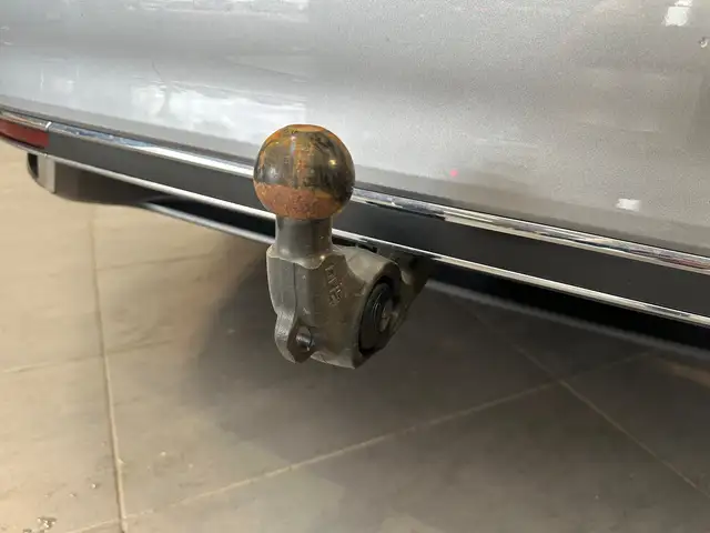 Volkswagen Passat view 8