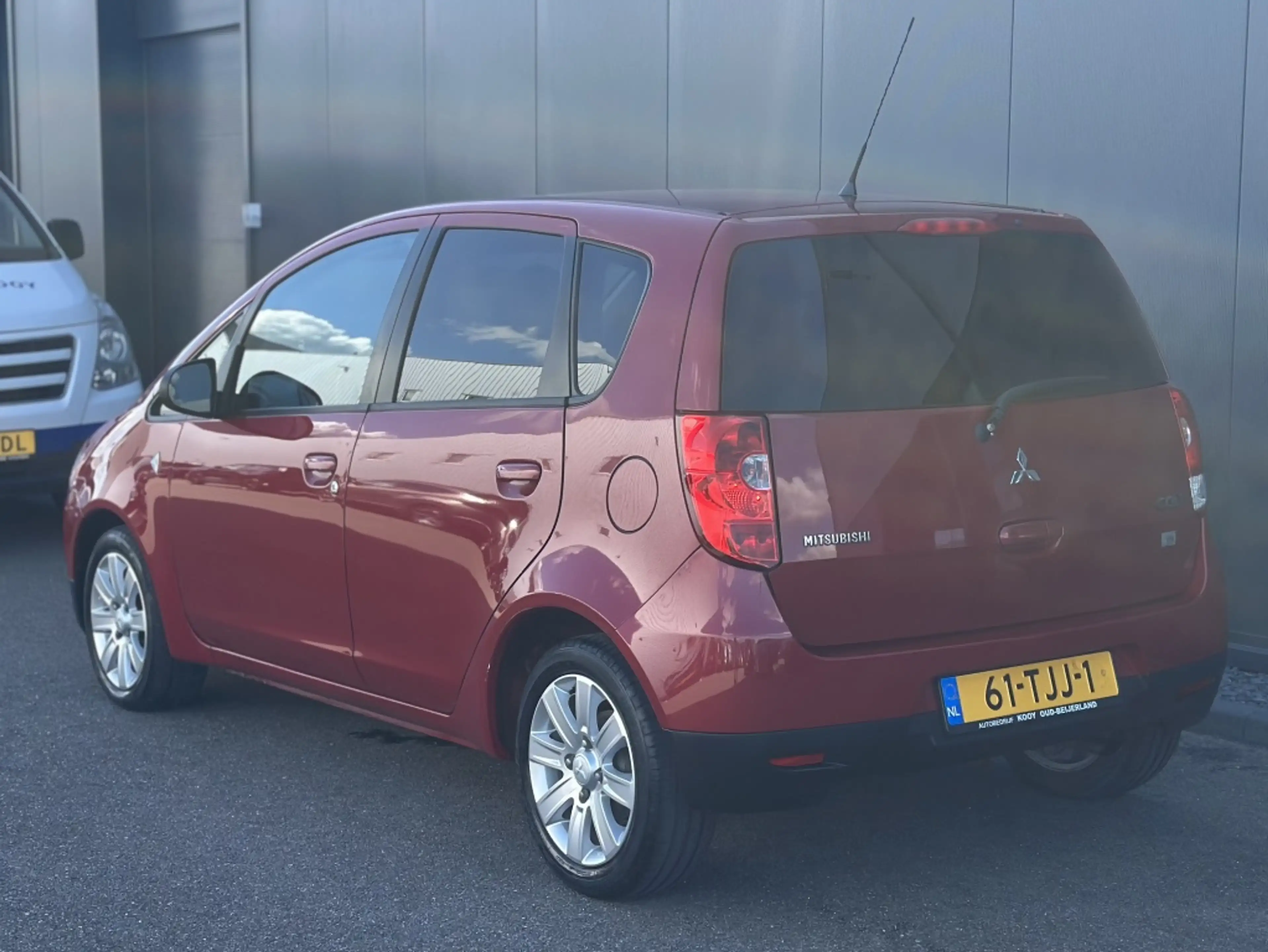 Mitsubishi Colt 1.3 Edition Two / Automaat / Airco — photo 6