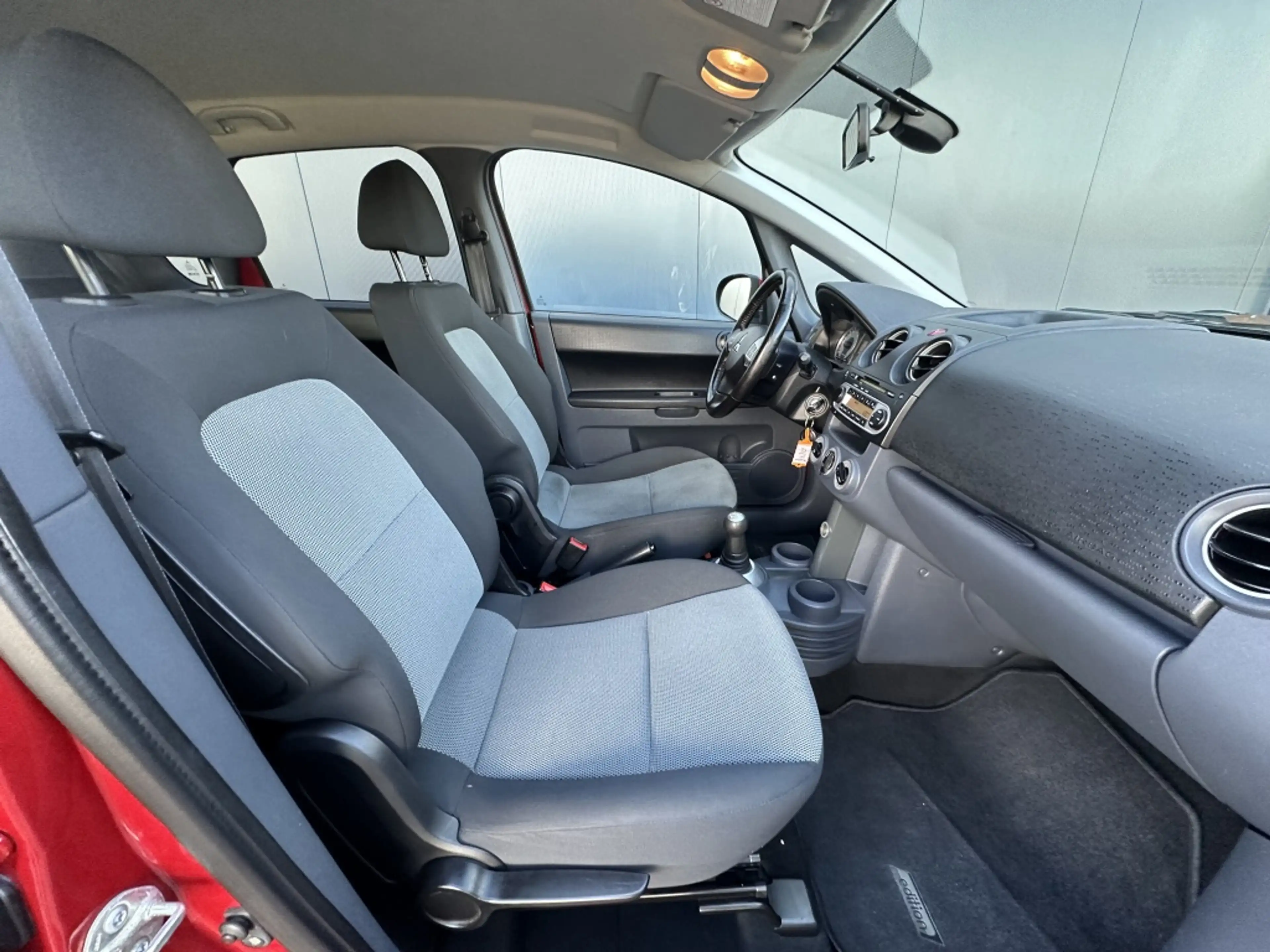 Mitsubishi Colt 1.3 Edition Two / Automaat / Airco — photo 14