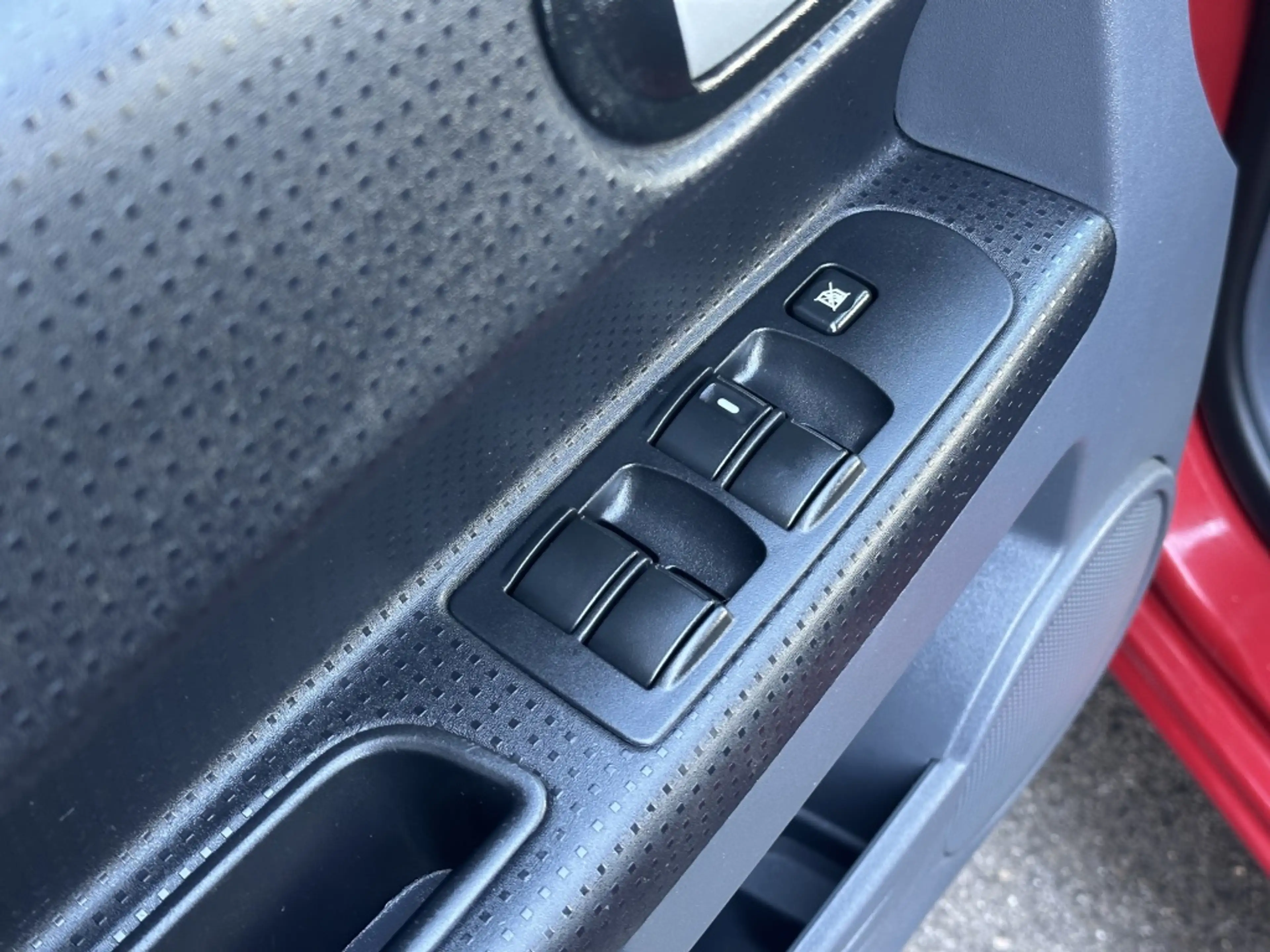 Mitsubishi Colt 1.3 Edition Two / Automaat / Airco — photo 23