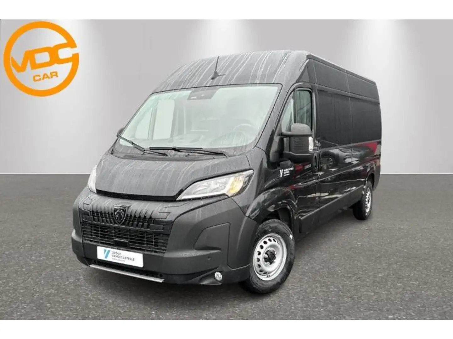 Peugeot Boxer 335 L3H2 2.2 BlueHDi 140 S&S A Grijs - 1