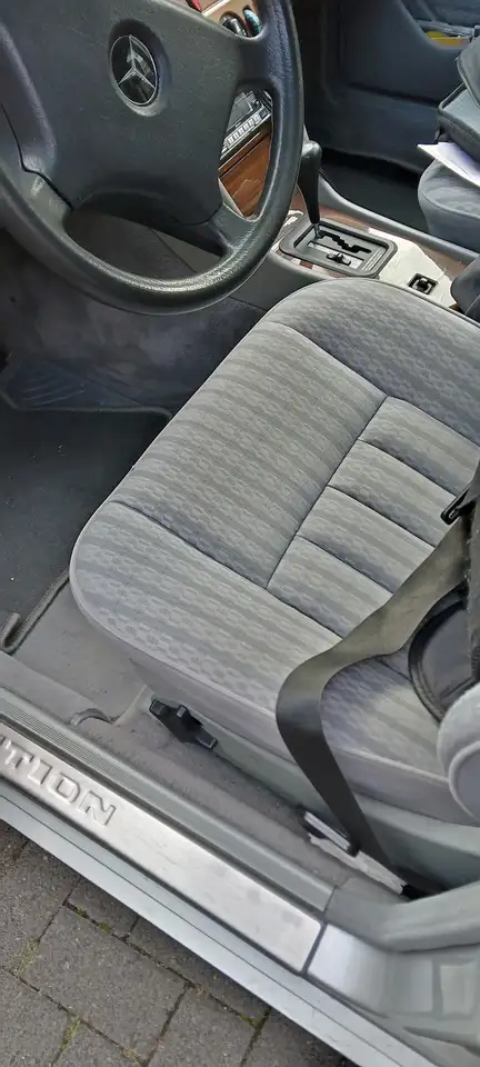 Mercedes-Benz E 200 TE S124, Tüv neu, Autom., Neuteile, foto 5