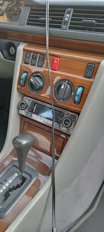 Mercedes-Benz E 200 TE S124, Tüv neu, Autom., Neuteile, foto 2