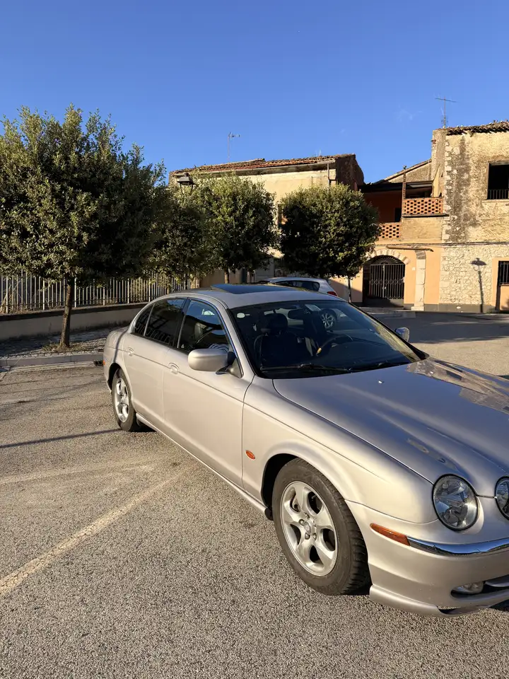Jaguar S-Type 3.0 V6 Executive, foto 2