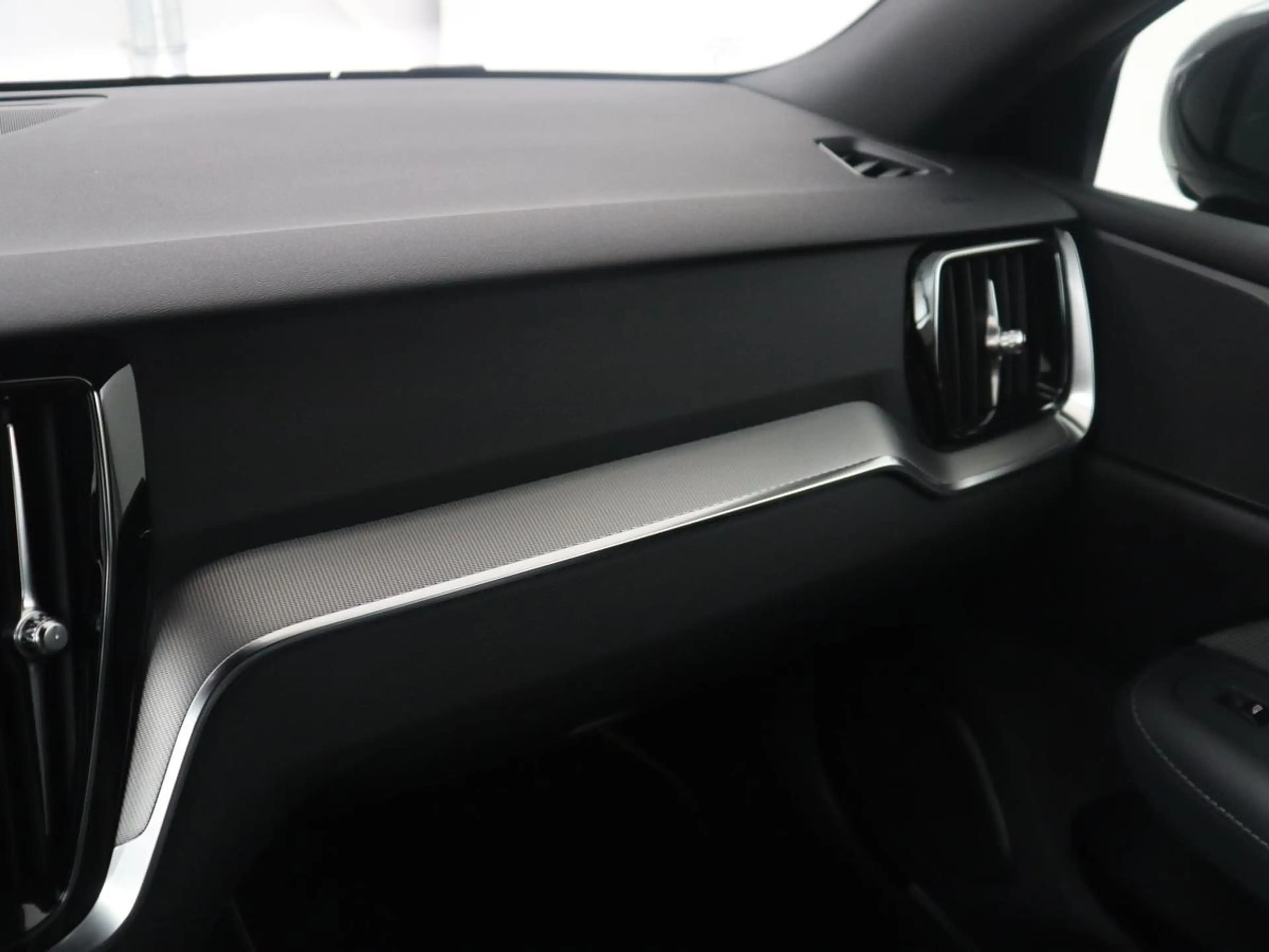 Volvo S60 2.0 T4 R-Design | Stoelverwarming | LED | Navigati — photo 29