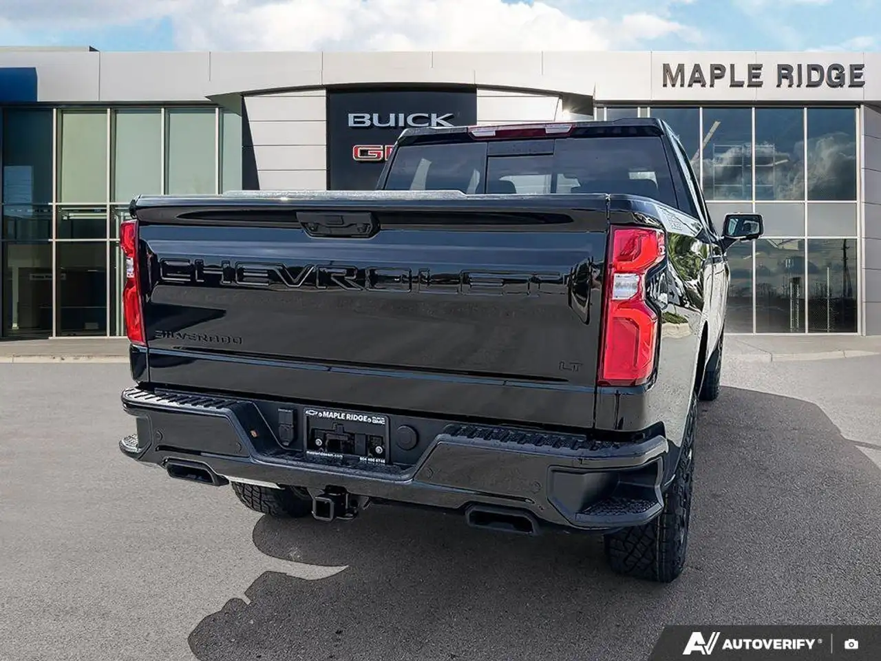Chevrolet Silverado 1500 снимка Chevrolet Silverado 1500