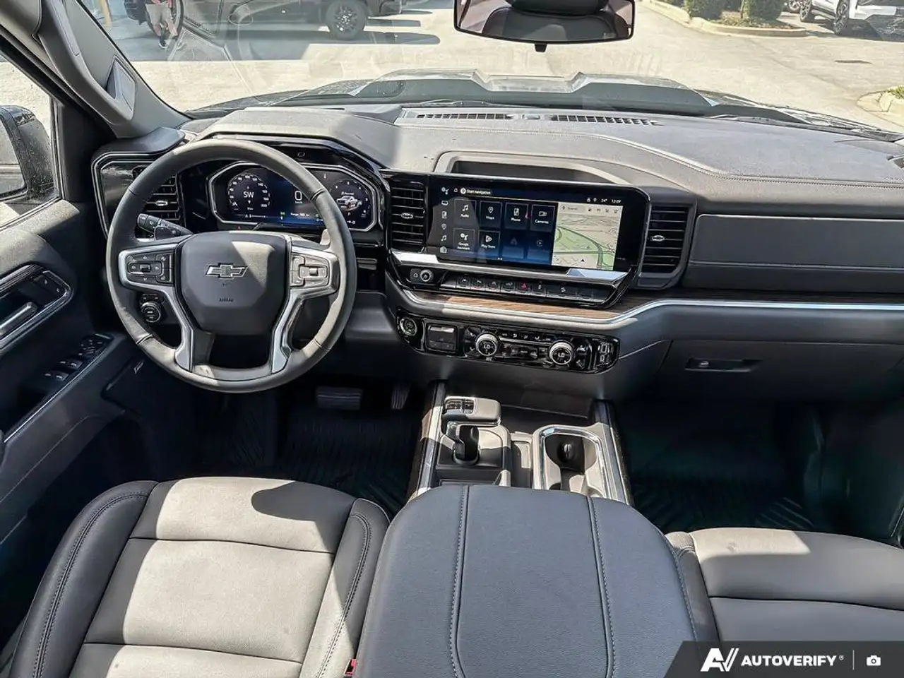 Chevrolet Silverado 1500 снимка Chevrolet Silverado 1500