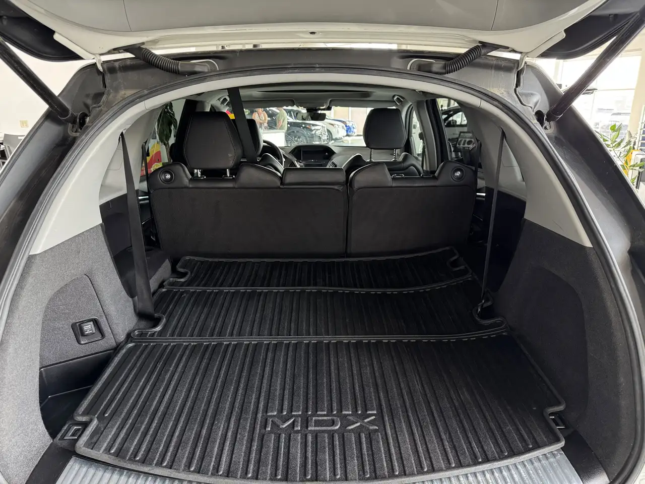 Acura MDX снимка Acura MDX