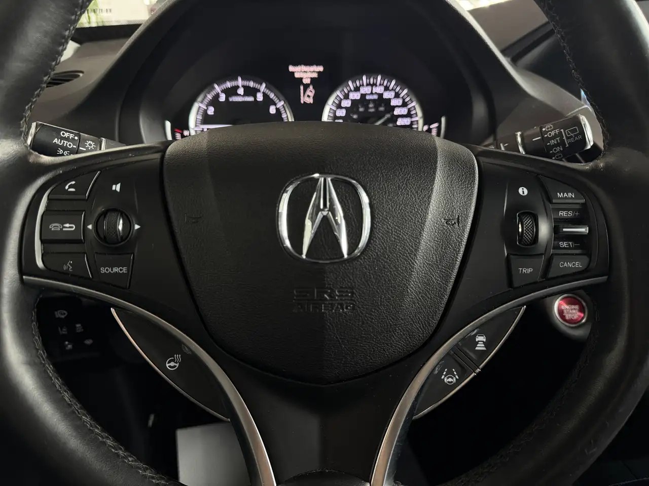 Acura MDX снимка Acura MDX