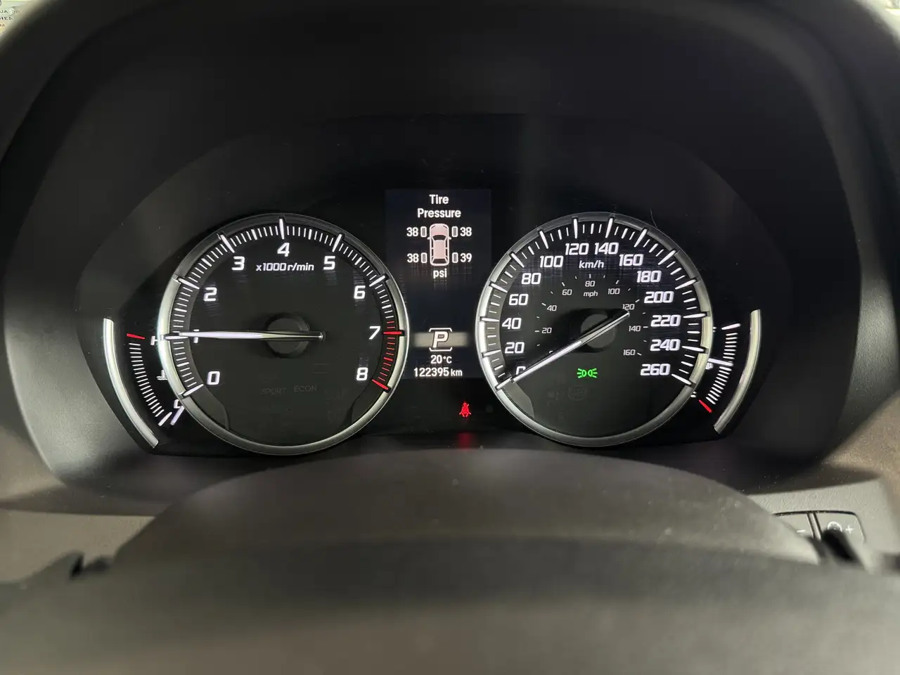 Acura MDX снимка Acura MDX