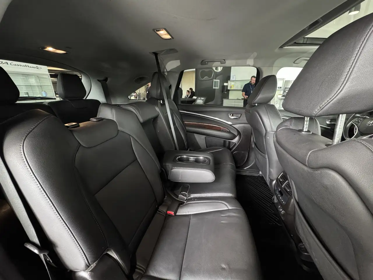 Acura MDX снимка Acura MDX