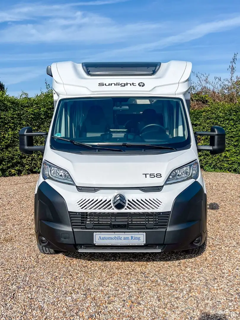 Sunlight T58 Hausmesse 01/02.11.25 Messepreis 59880€ Blanc - 2