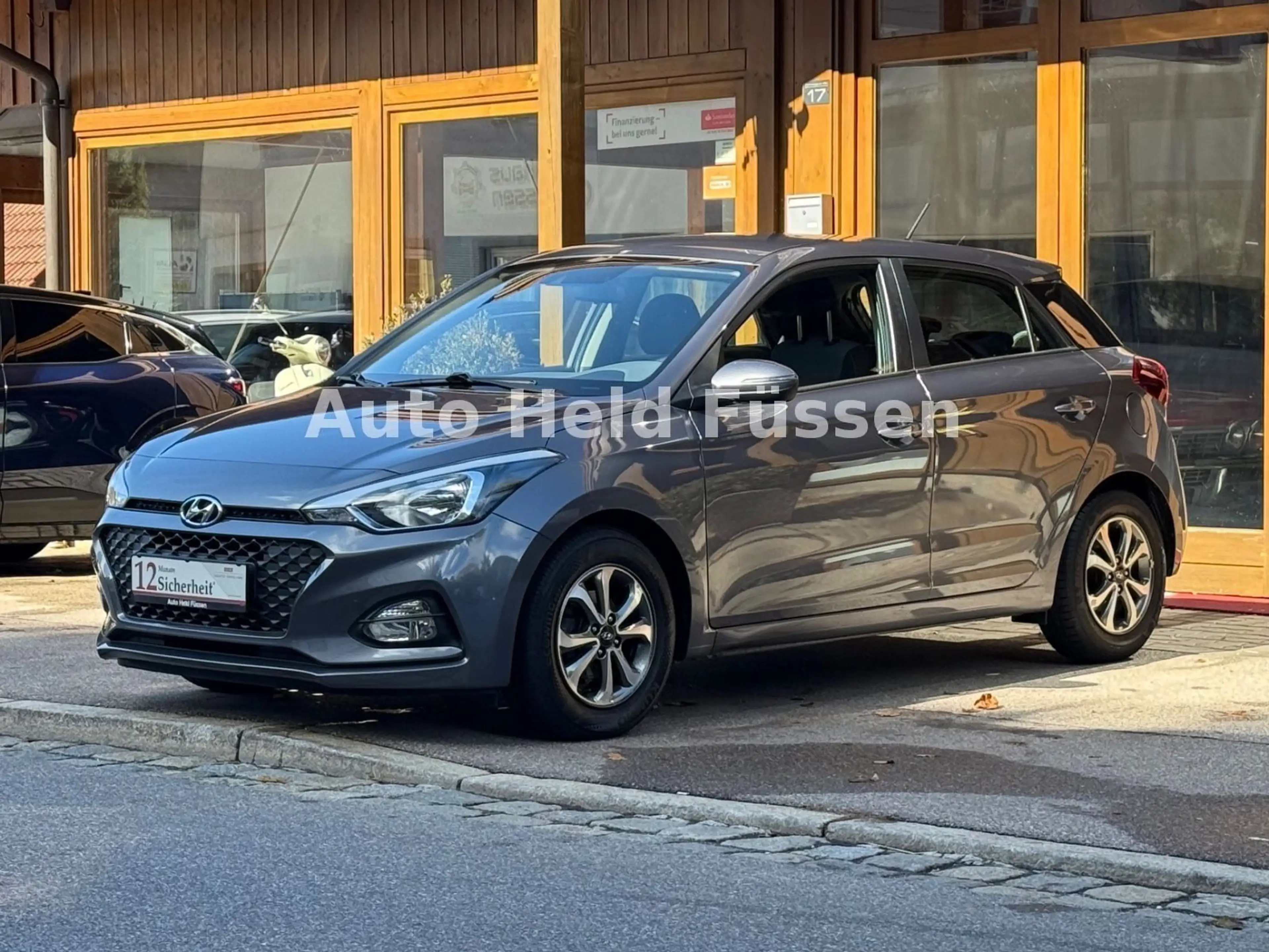 Hyundai i20 Trend Klima Tempomat Shz TÜV 10.27 — photo 2