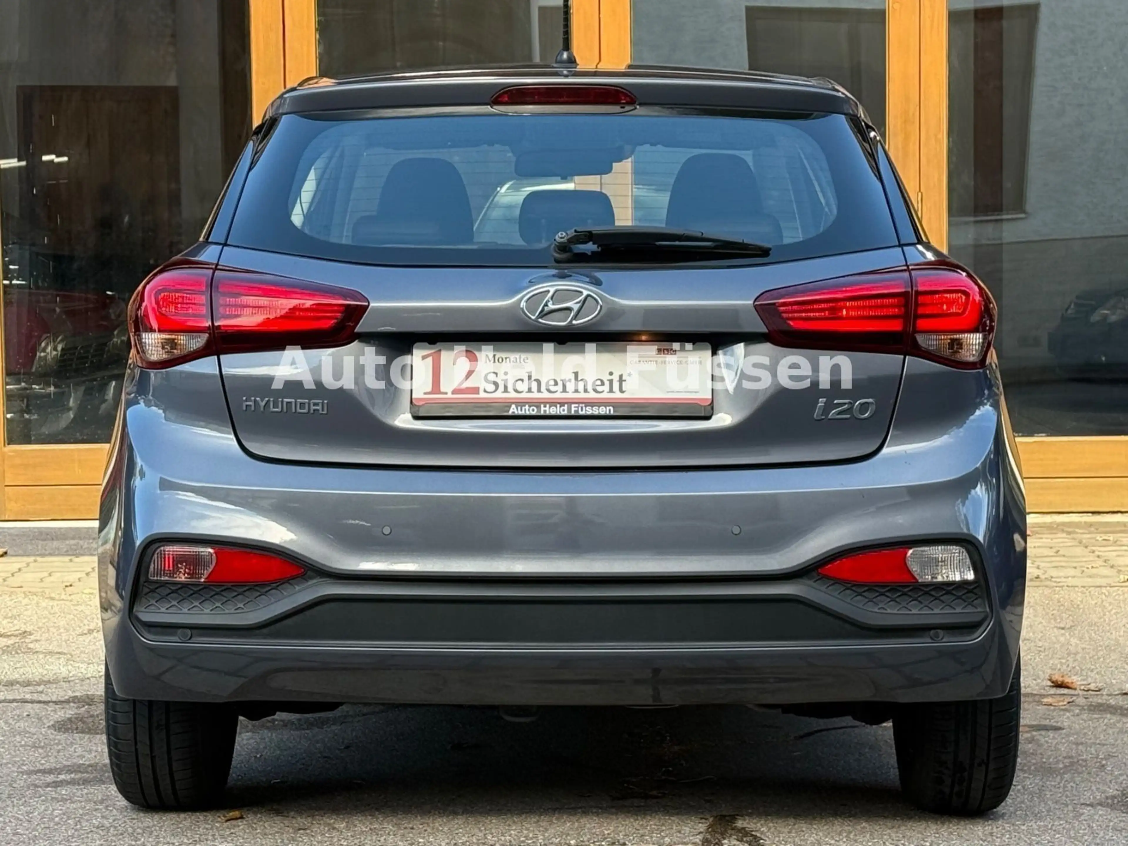 Hyundai i20 Trend Klima Tempomat Shz TÜV 10.27 — photo 6