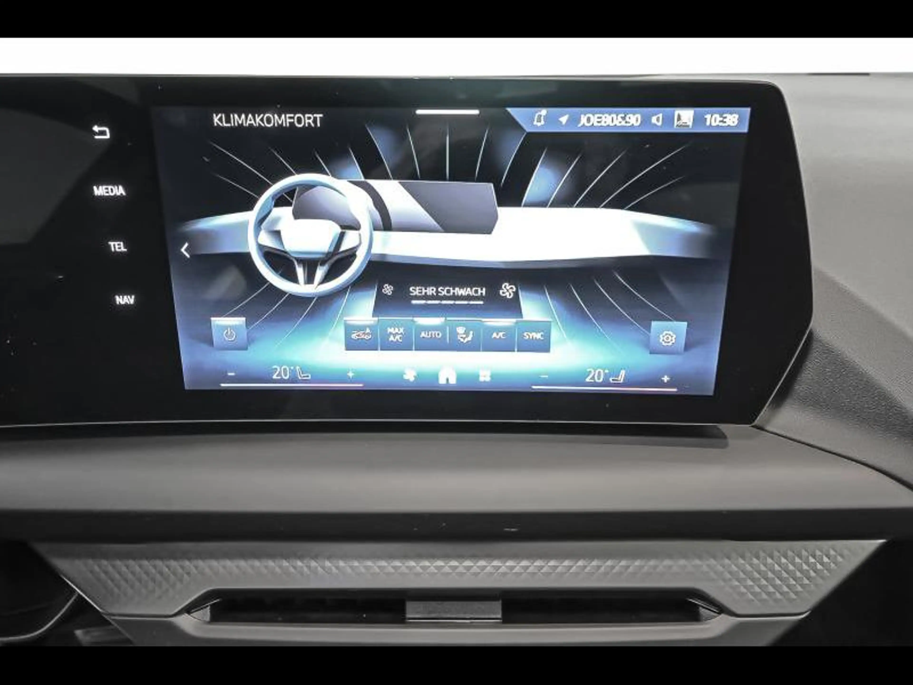 BMW 216 i Gran Coupé - Msport Design | Comfort | Pano | L — photo 12