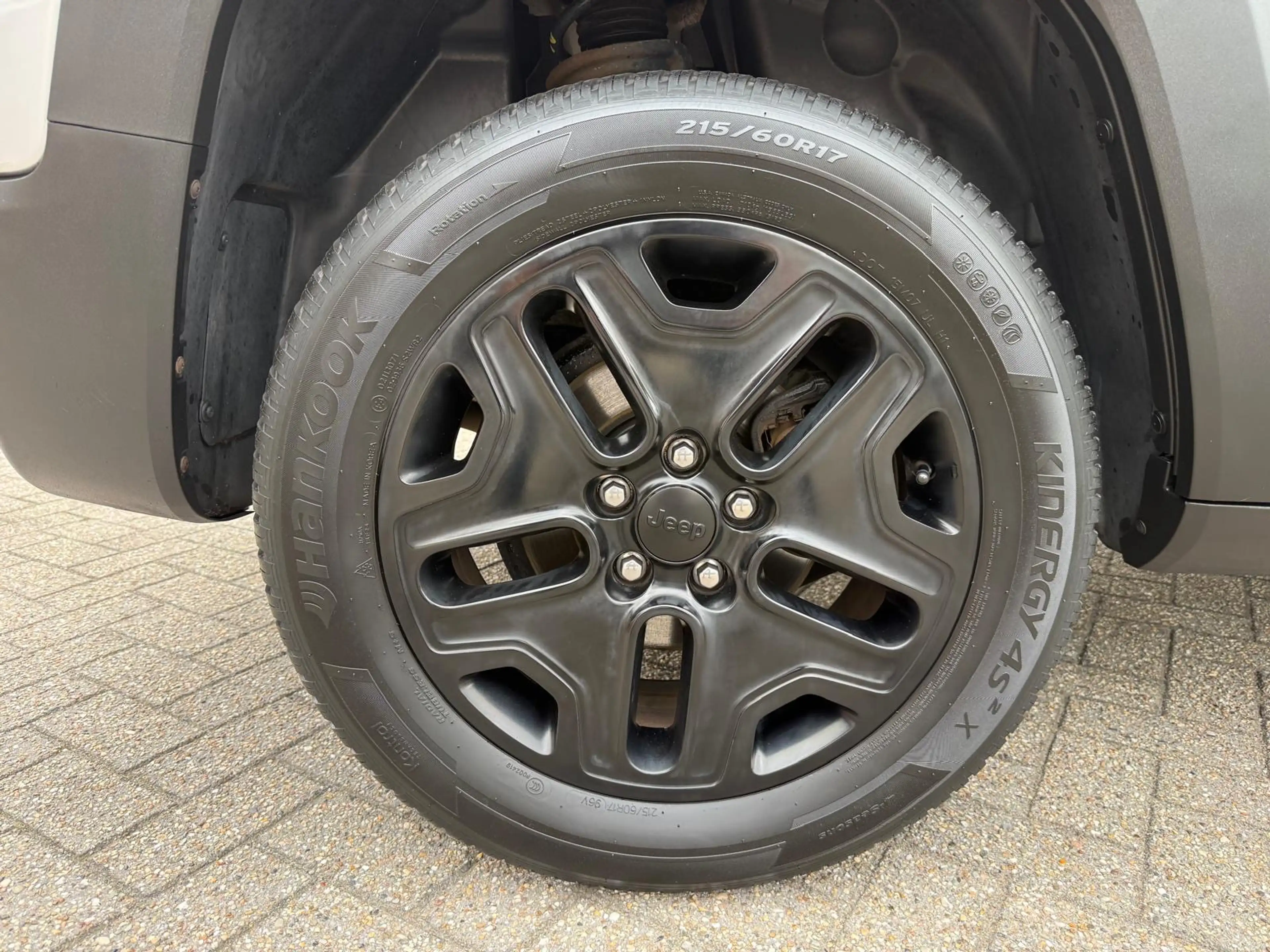 Jeep Renegade 1.4 MultiAir Longitude Airco Navigatie grijs kente — photo 17