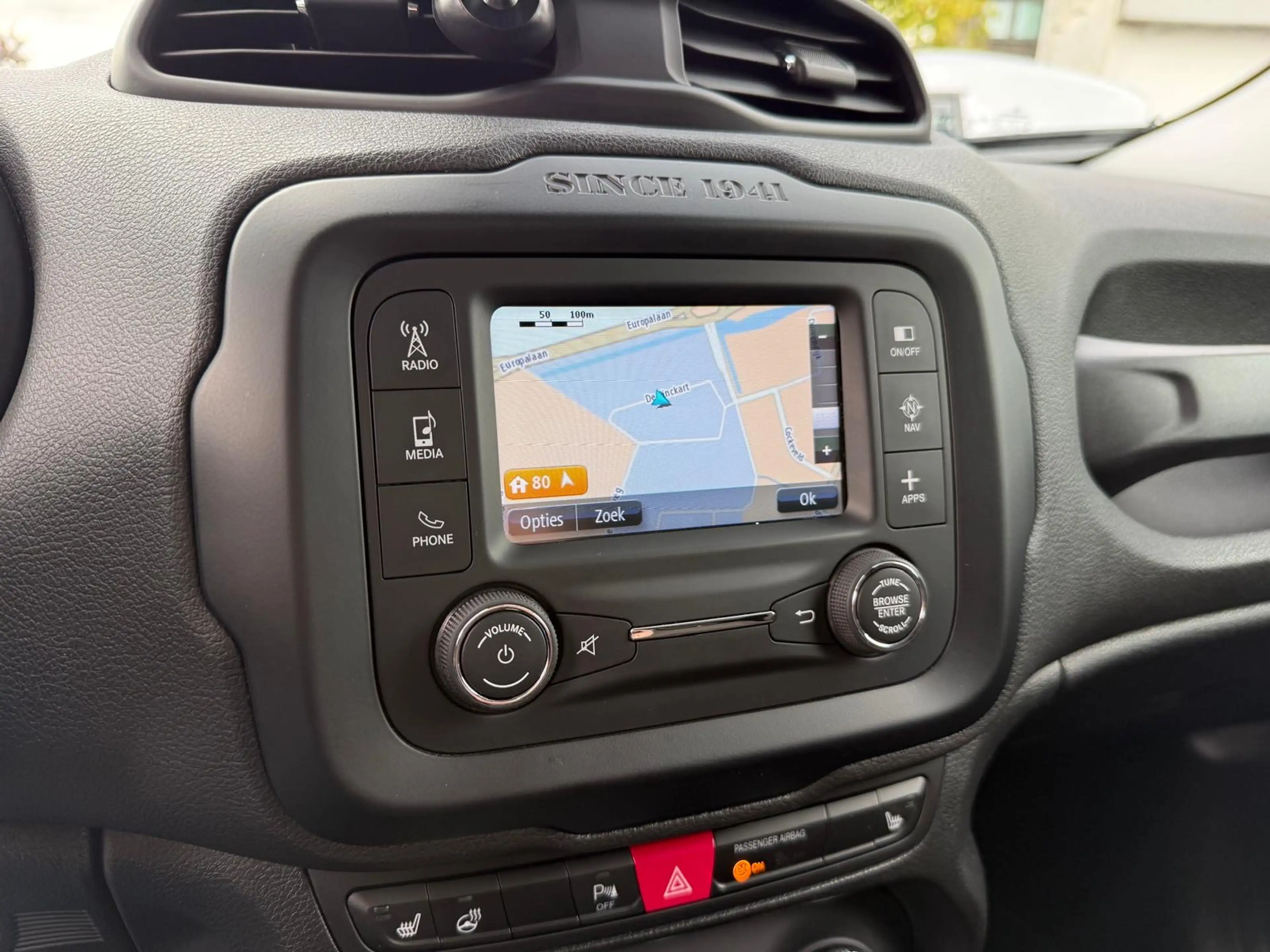 Jeep Renegade 1.4 MultiAir Longitude Airco Navigatie grijs kente — photo 5
