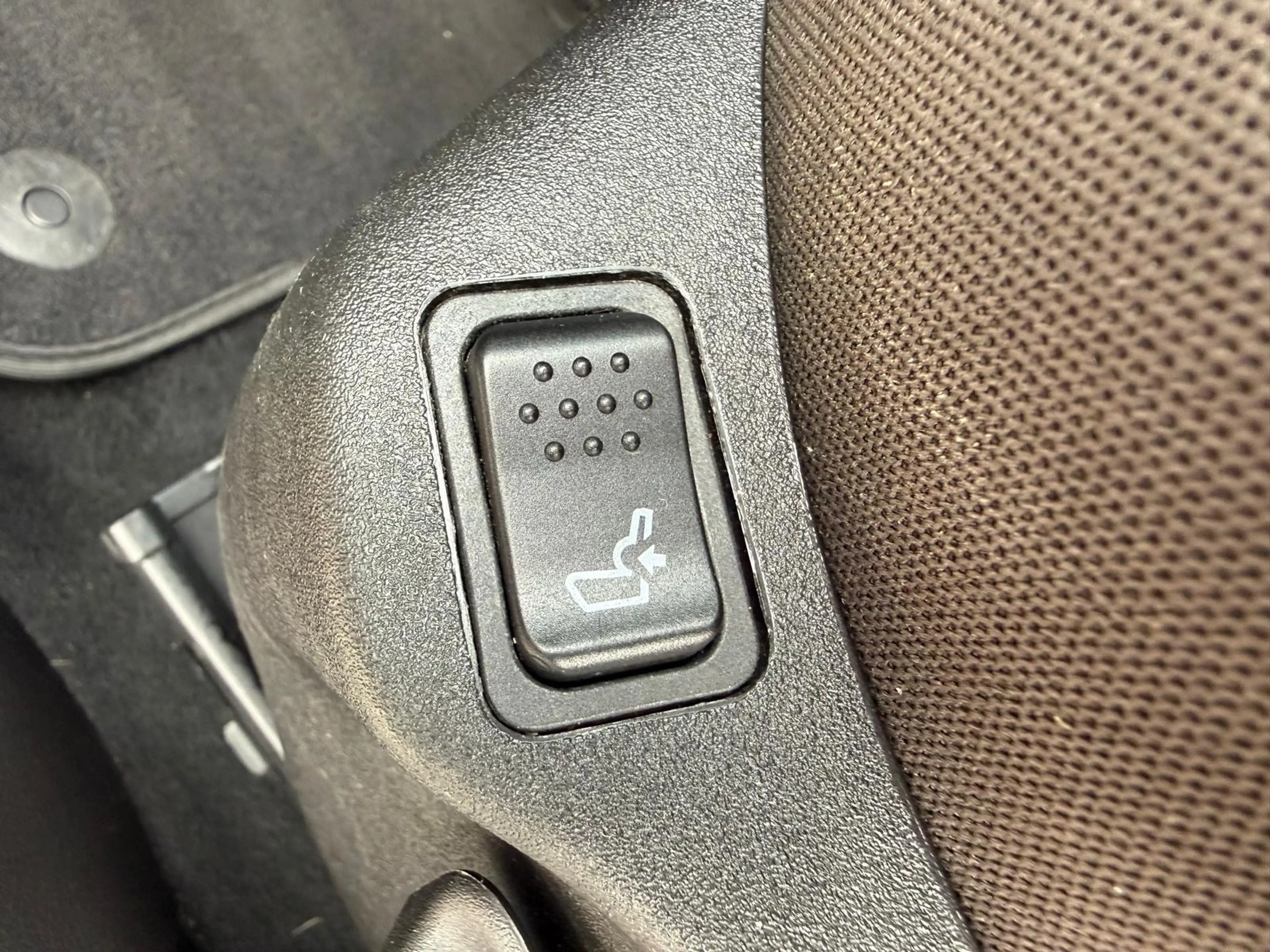 Jeep Renegade 1.4 MultiAir Longitude Airco Navigatie grijs kente — photo 8
