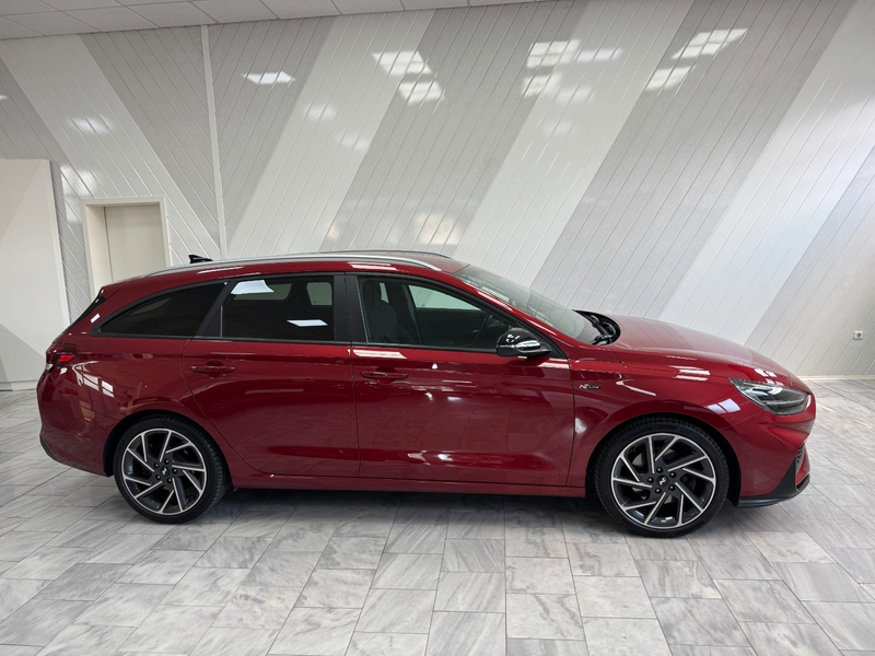Hyundai i30 cw 1.5 T-GDi N Line AHK 8x bereift Garantie